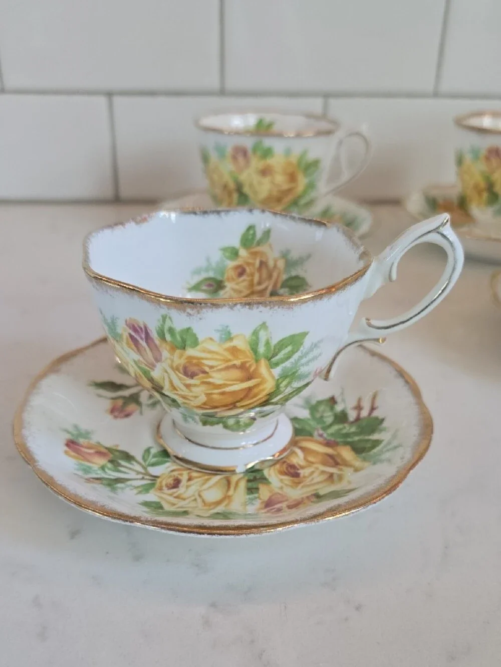 Royal Albert elegant porcelain