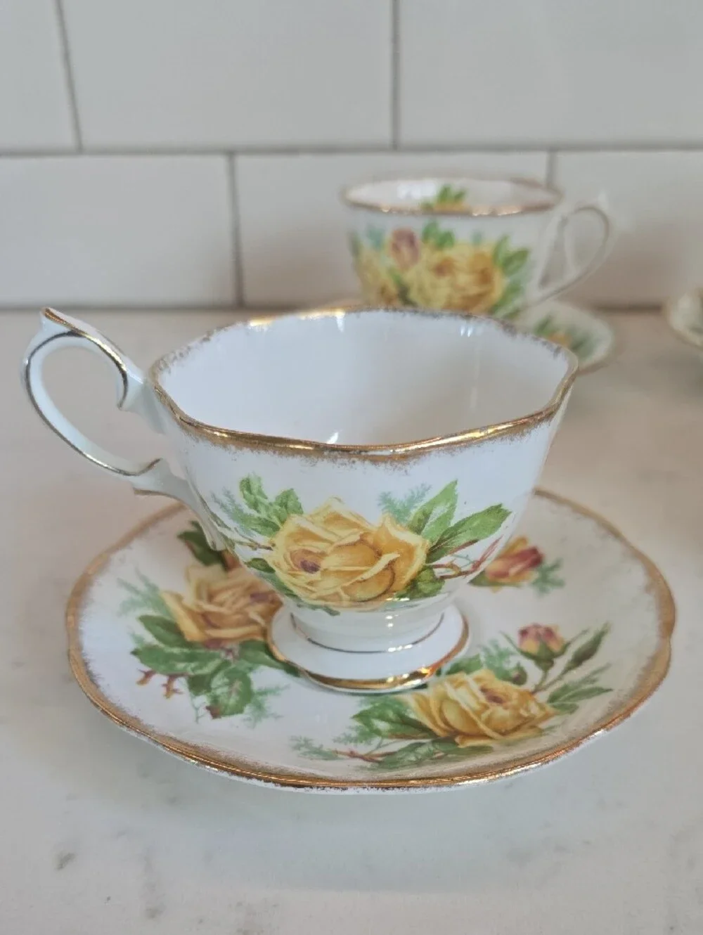 Royal Albert elegant porcelain