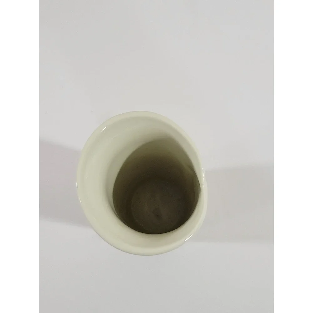 N/A bud vase
