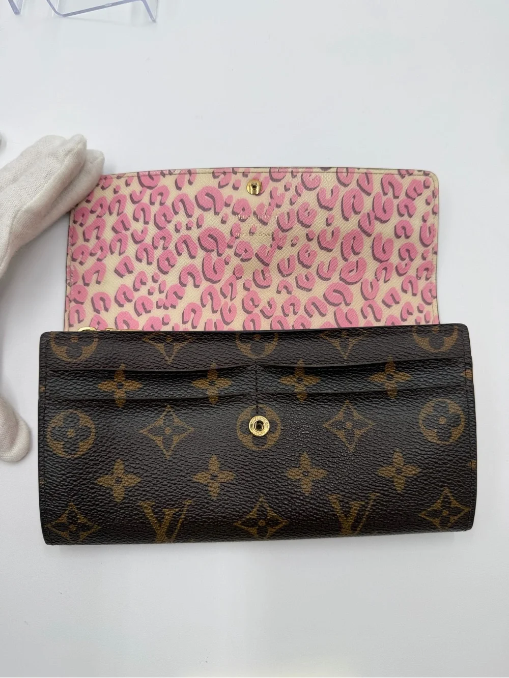 LV Limited Edit Sarah Sprouse x Monogram Wallet w/Pink Leopard Interior Full Set