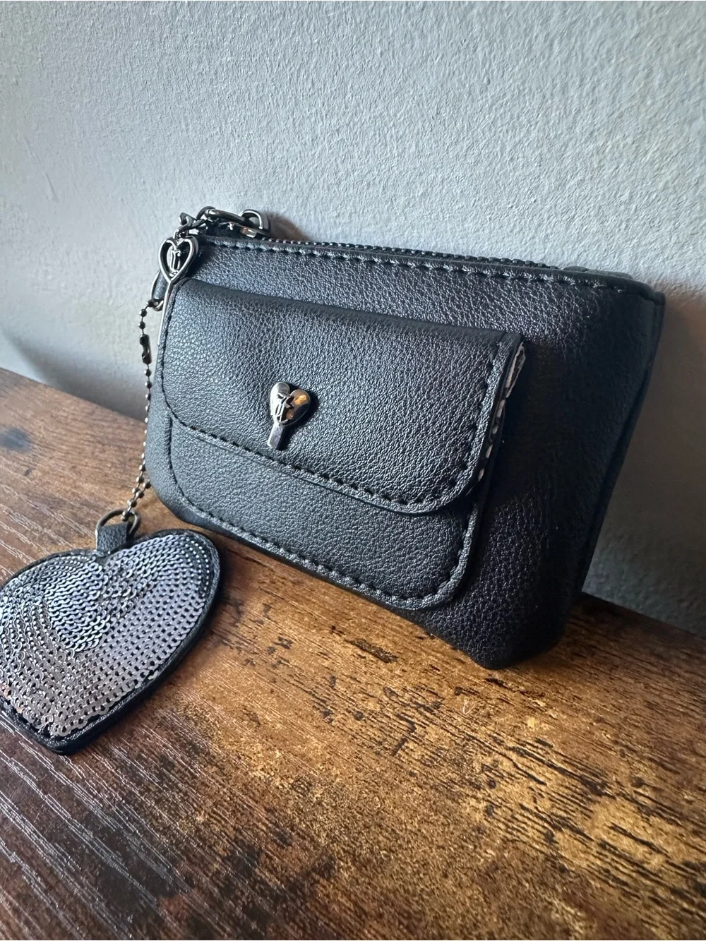 Juicy Couture sleek juicy