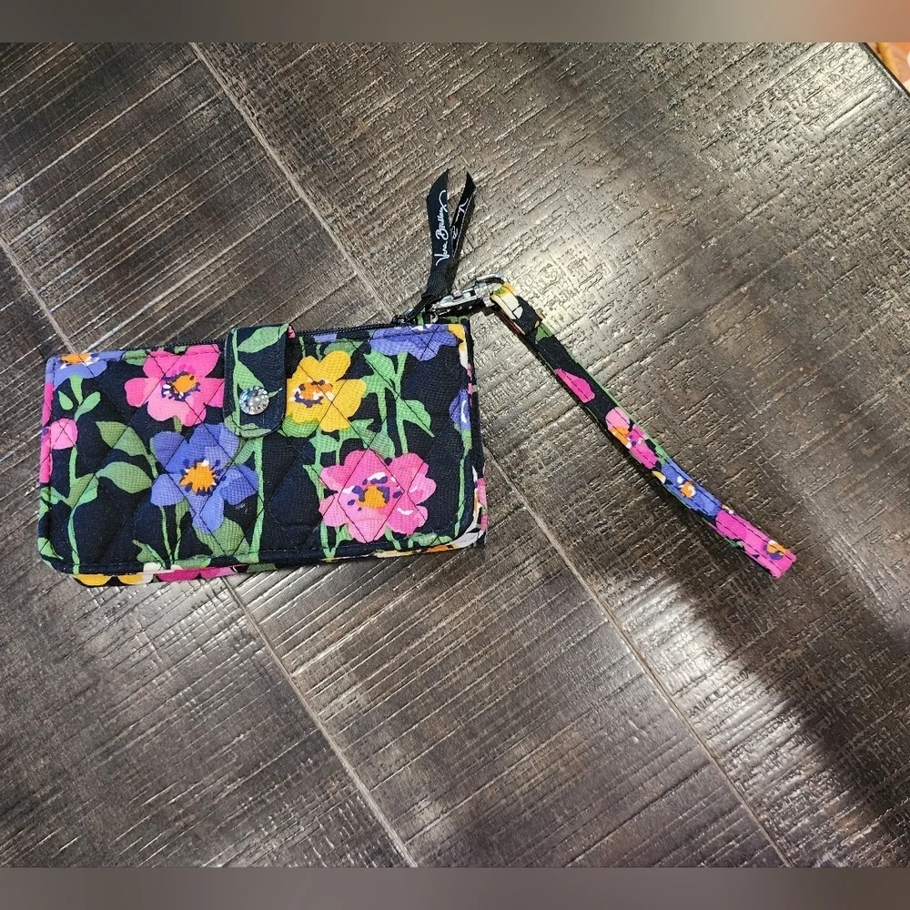 Vera Bradley easy design