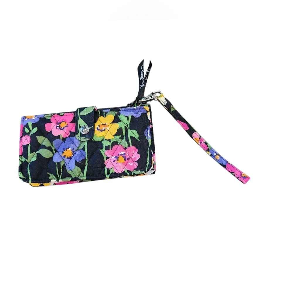 Vera Bradley design new