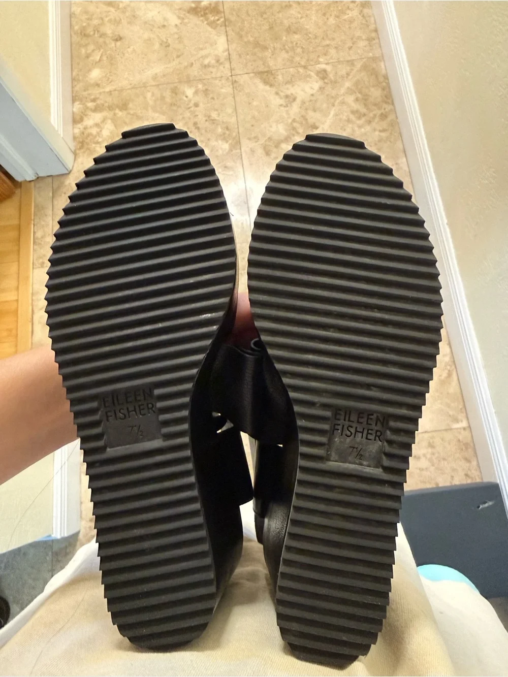 Eileen Fisher toe black leather