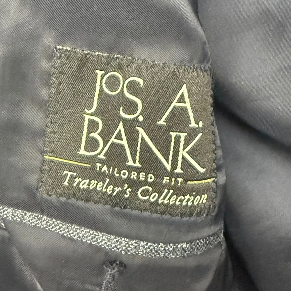 Jos A Bank Sport Coat Mens 44R Gray Silk Wool Plaid Traveler's Collection Blazer