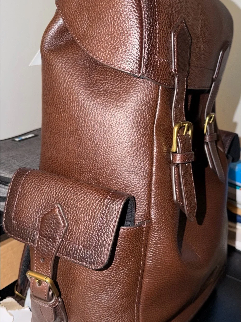 Ralph Lauren stylish pebbled