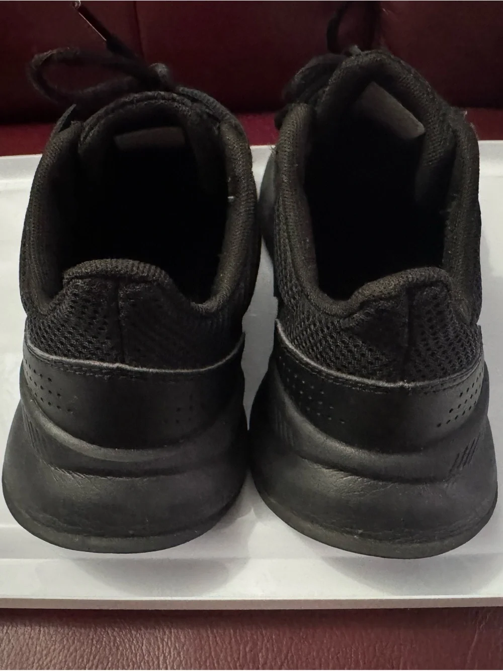 adidas all black