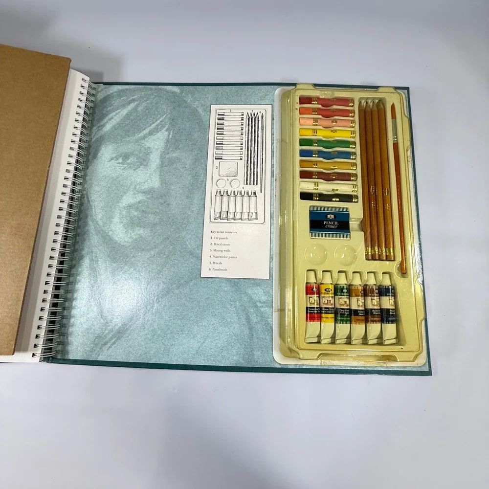 VTG The Artist's Studio Gerald Woods Art Kit OS Blue Multimedia Drawing Set