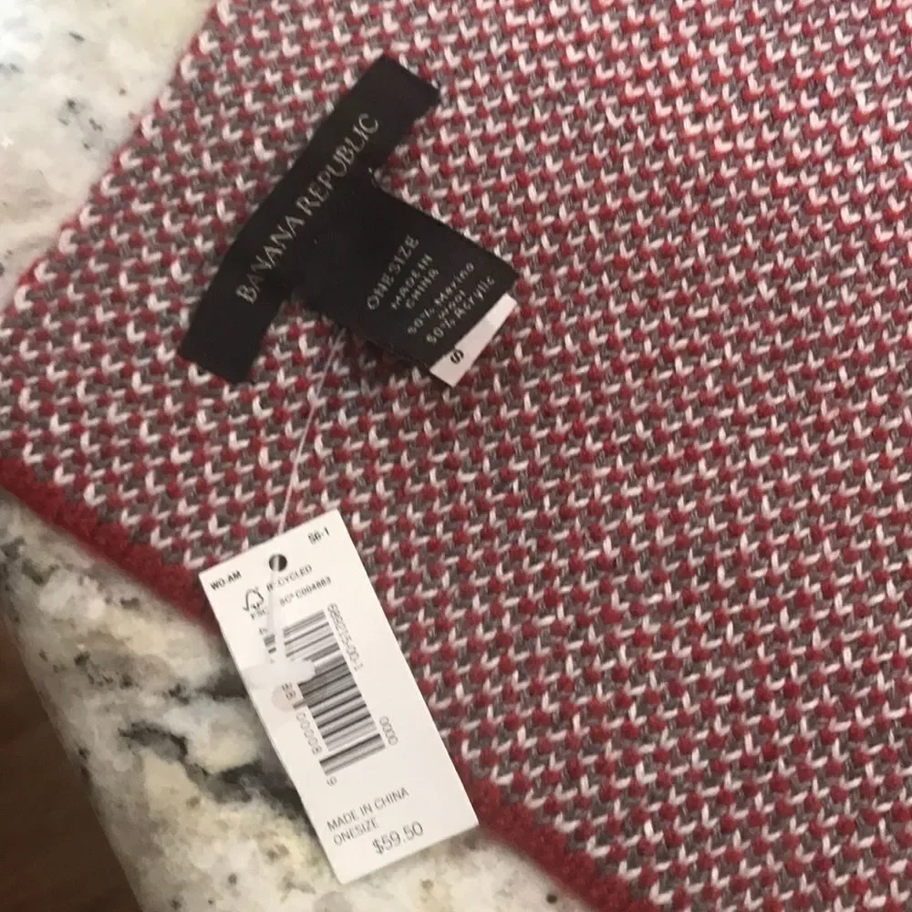 Banana Republic inches 11