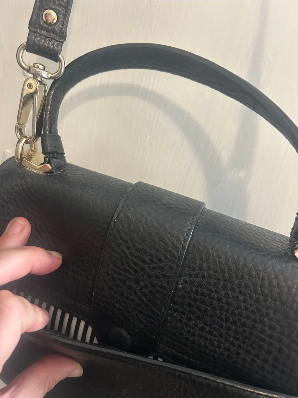 kate spade structured pebbled