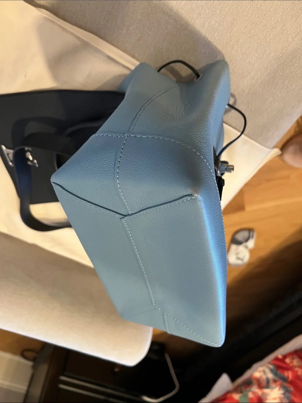 Louis Vuitton lv versatile chic