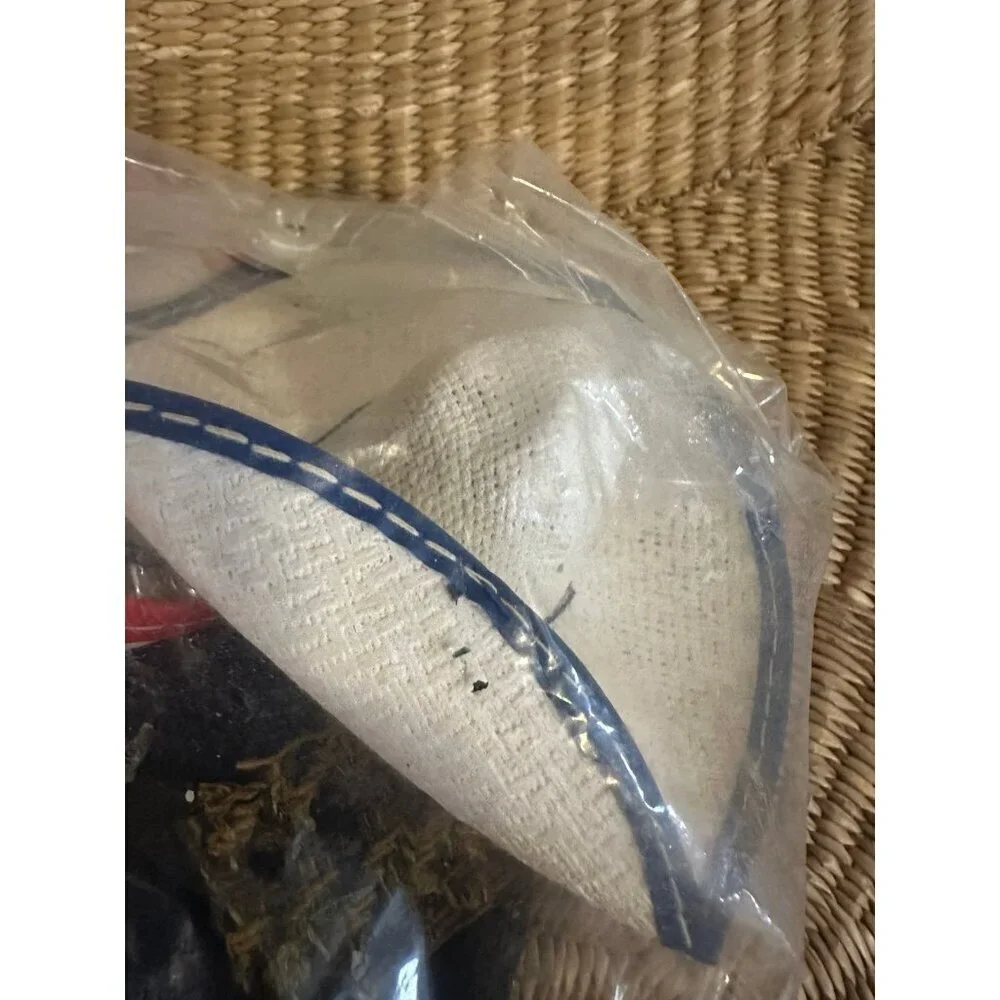 8” Mexico plastic Dolls