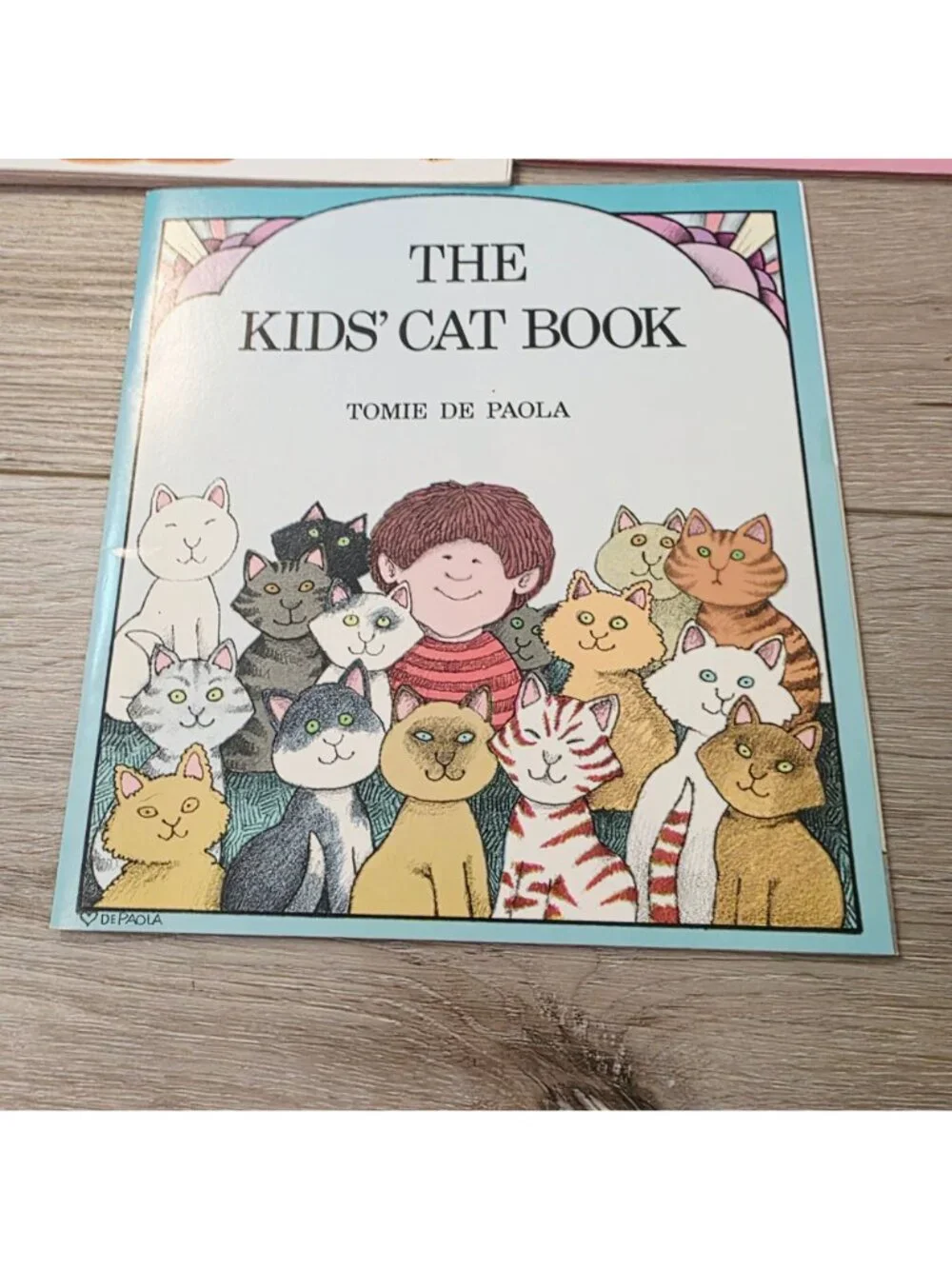 3 Vtg Tomie De Paola Kid Books Popcorn Kids Cat Guess Who's Santa's for Dinner