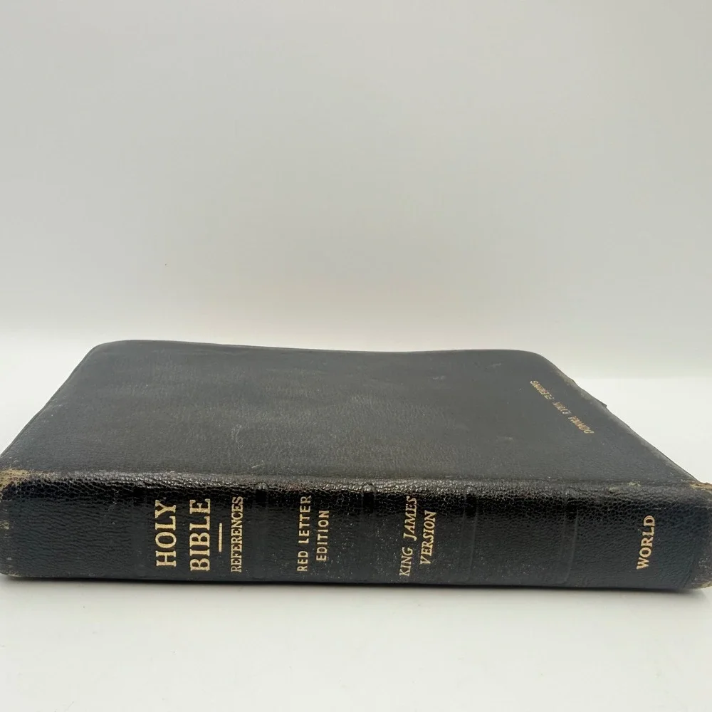 World Publishing vintage holy