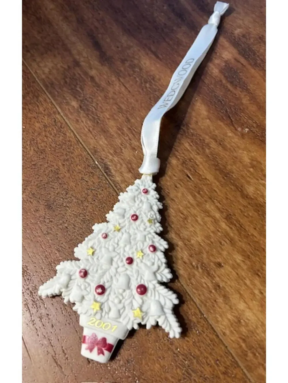 Wedgwood 2001 Christmas Tree Hanging Ornament