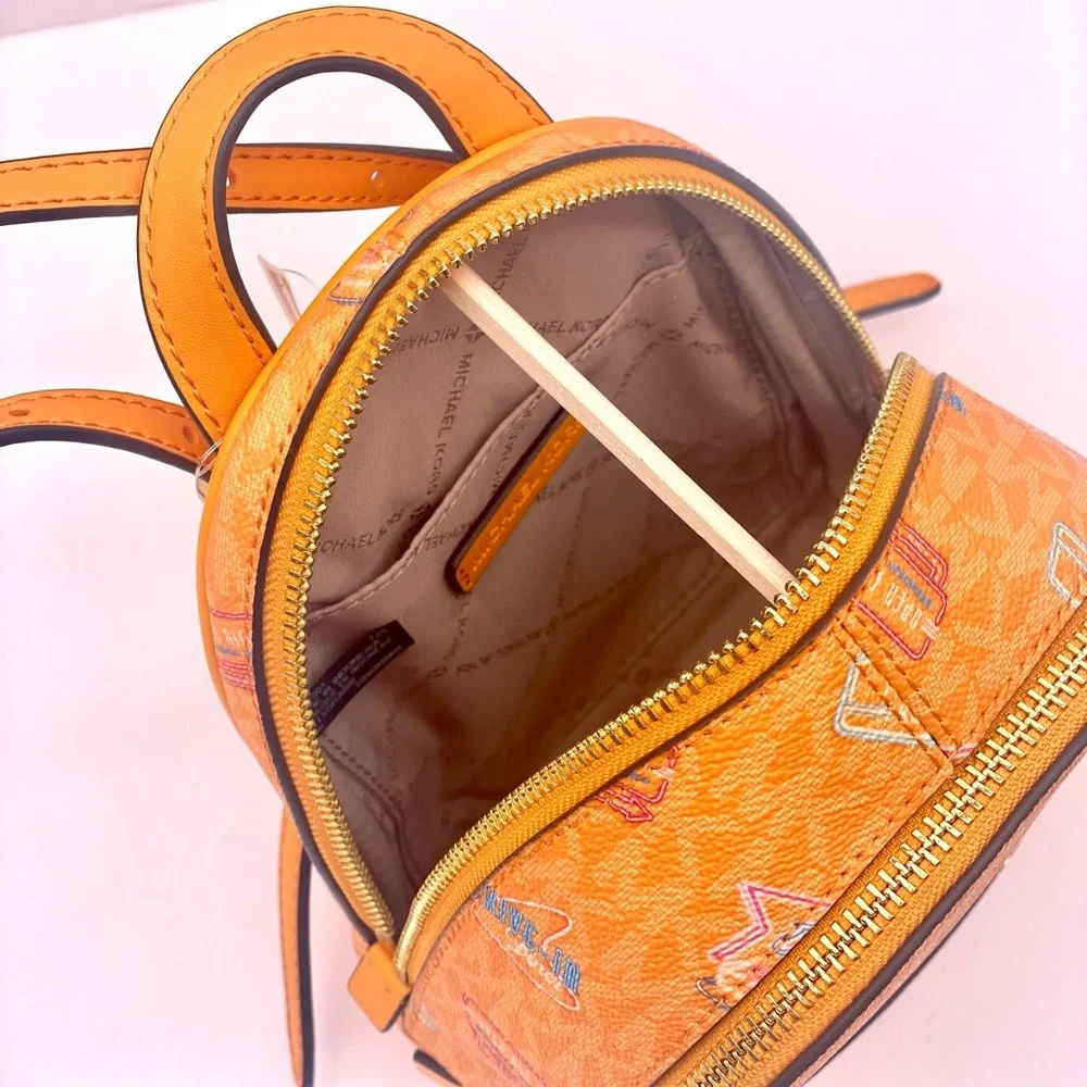 Michael Kors eye catching