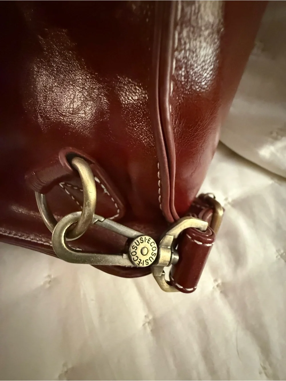 Eco-susi burgundy faux