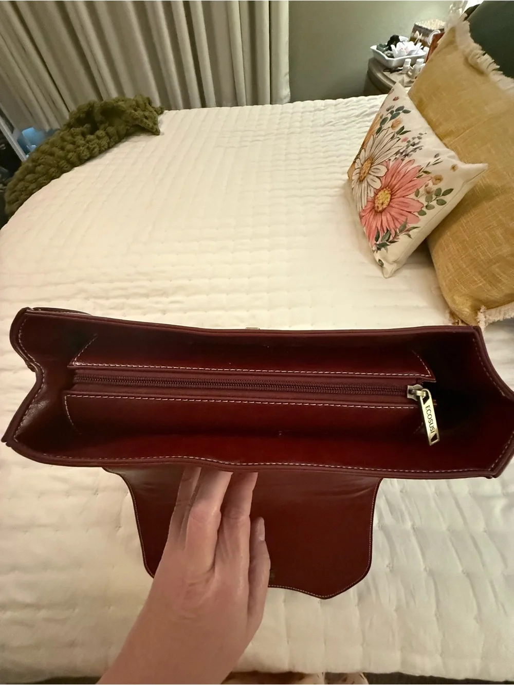 Eco-susi burgundy faux