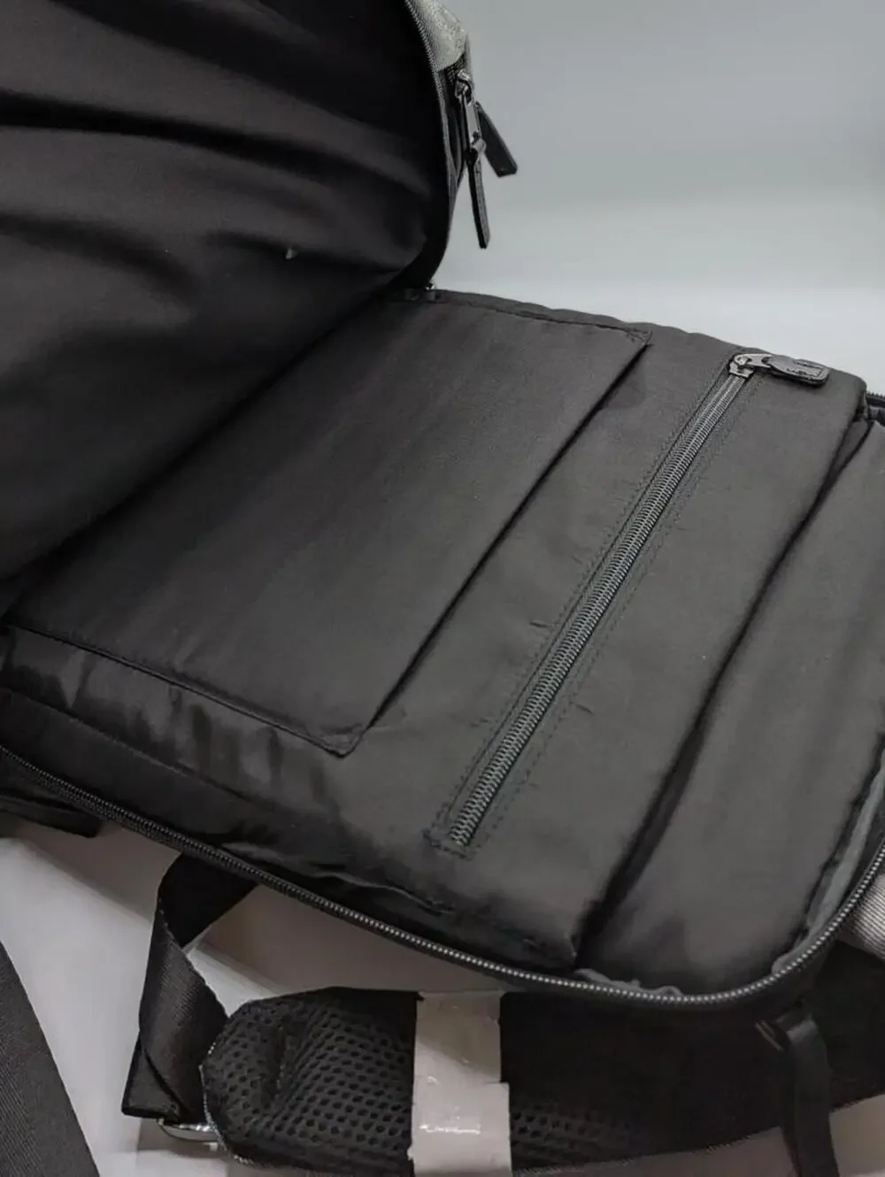 Kenneth Cole Reaction 16 high