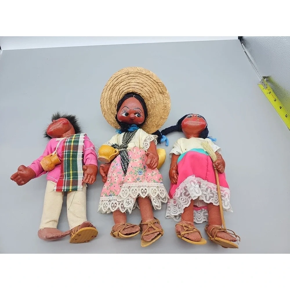 Vintage Mexican Folk Art Oil Cloth Peasant 10