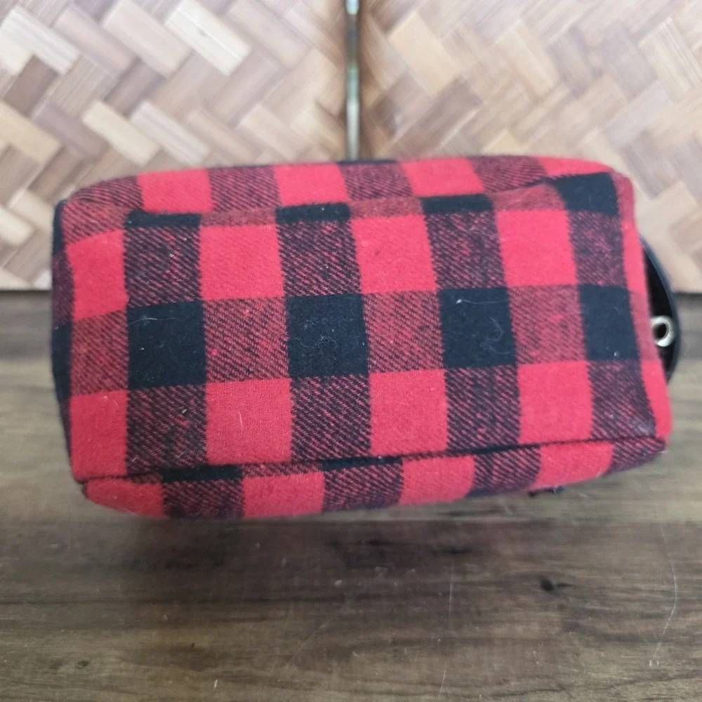 N/A cosmetics bag