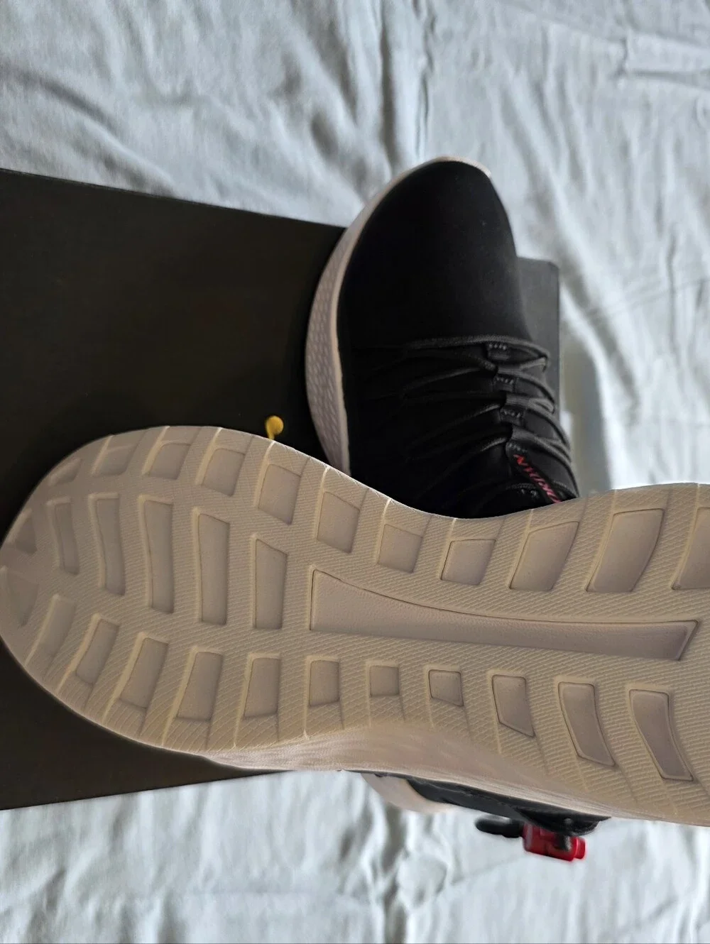 Nike sleek black