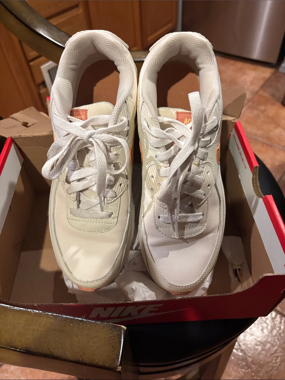 Nike classic silhouette
