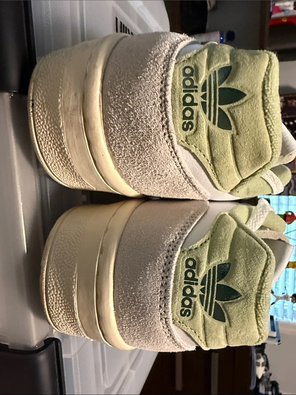 adidas low top