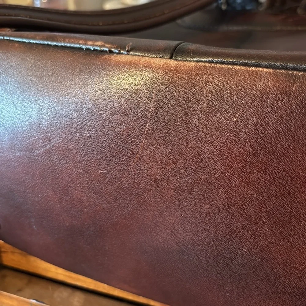 LRTO carrying stitching everyday
