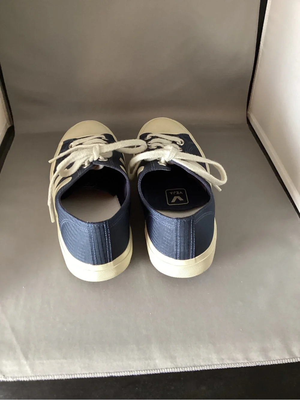 Veja classic low