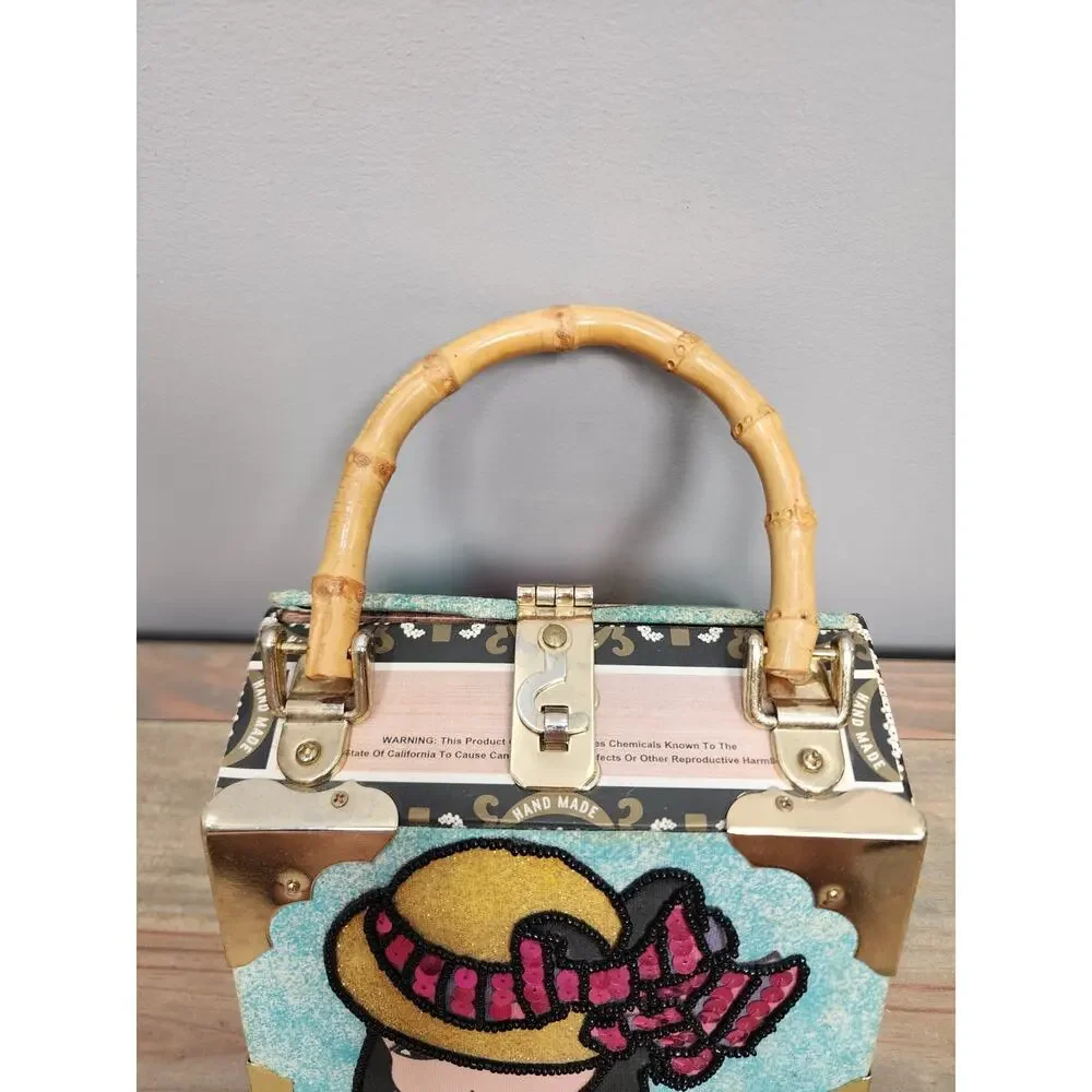 Purse CIGAR BOX Pocket book-Unique Beaded Art Deco Woman Leopard Print