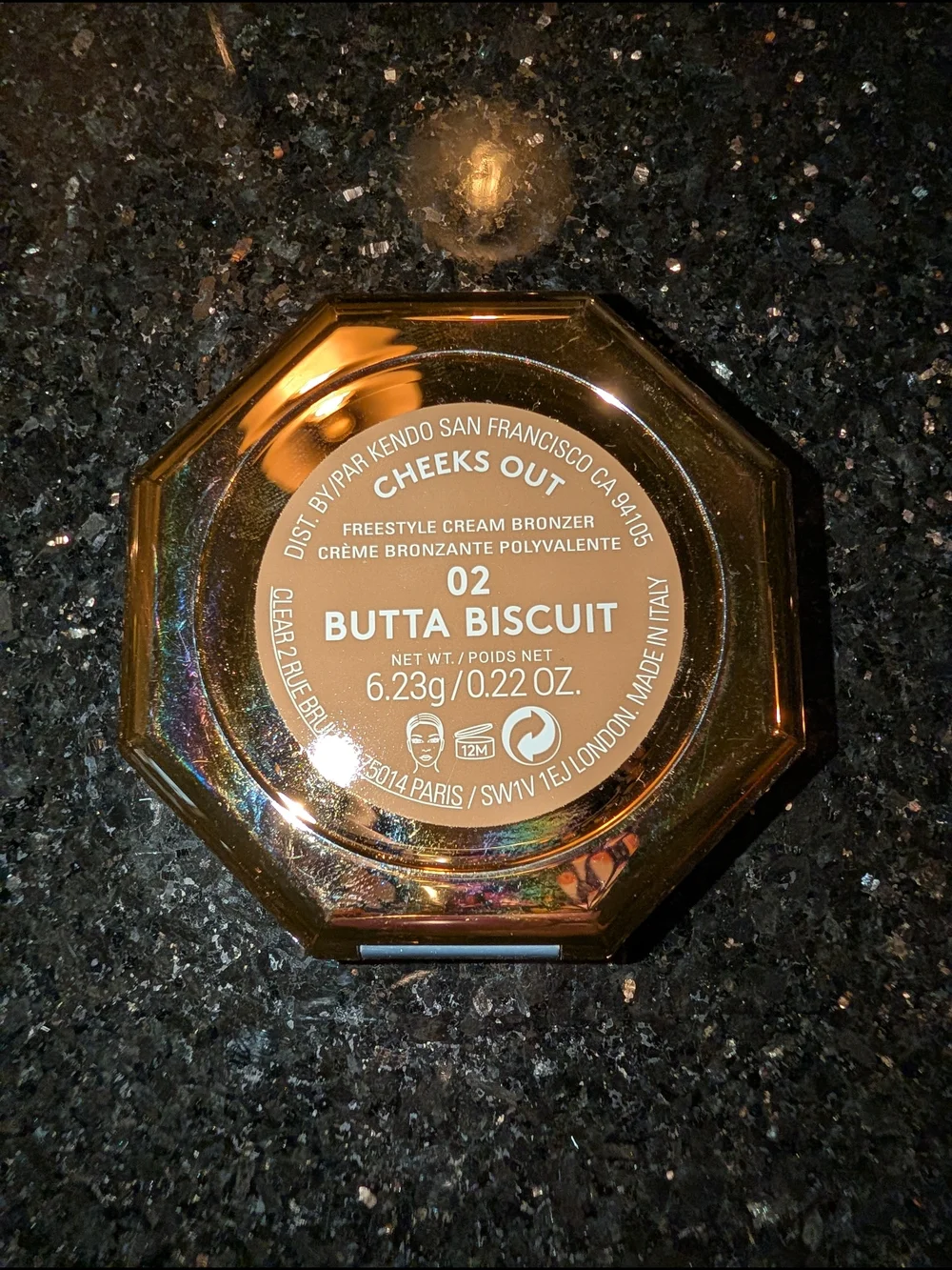 Fenty Beauty buildable bronzer