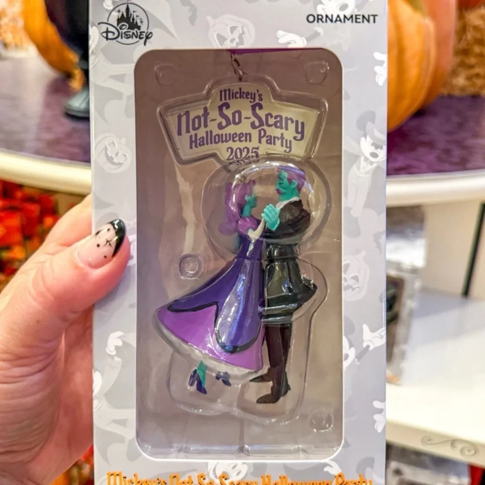 Disney nwt parks