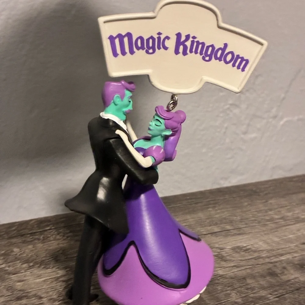 Disney nwt parks