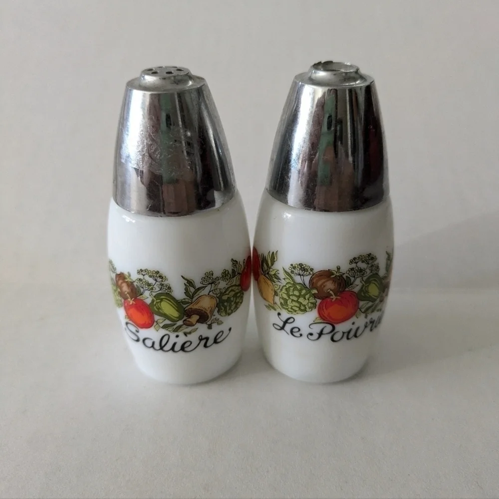 Vintage Gemco Corning Ware Spice Of Life Salt & Pepper Shakers