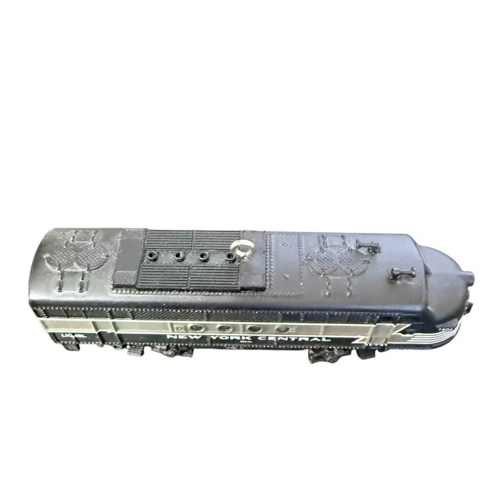 Hallmark 2008 Train Ornament New York Central Lionel