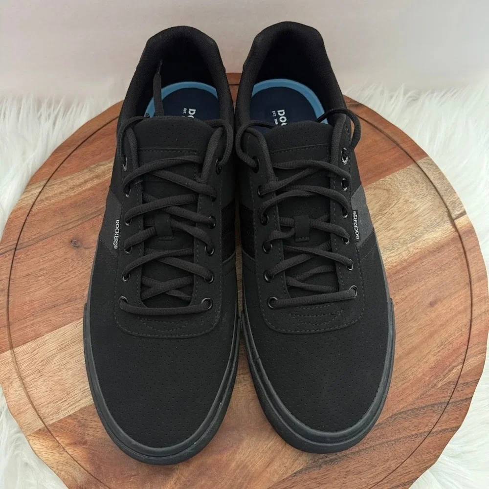 Dockers Mens 13M Black Low Top Sneakers Casual Lace Up Shoes 90-93203 DK228264