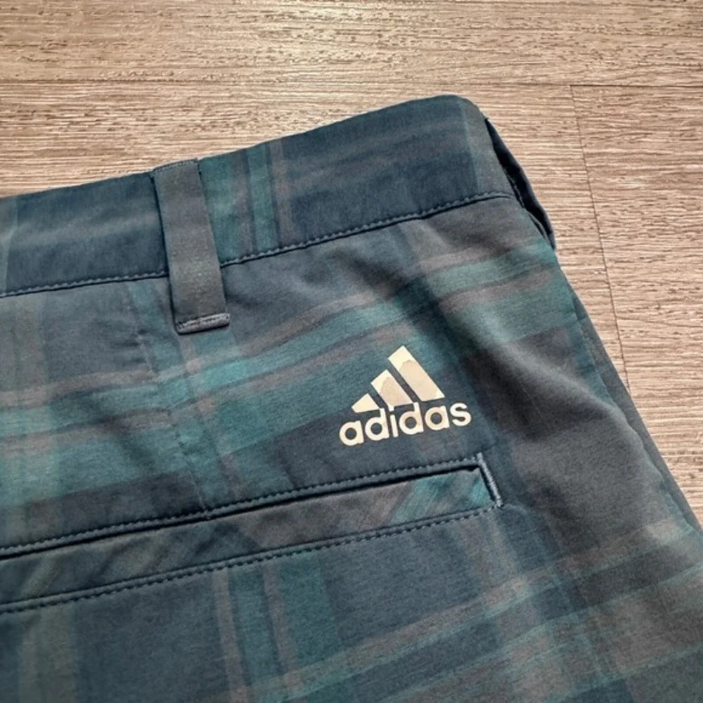 Adidas Shorts Mens 32 Blue Plaid Golf 8.5