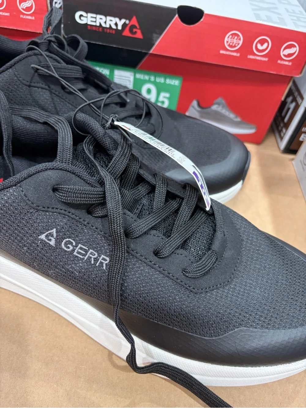 Gerry Weber Men's Black Mesh Athletic Sneakers with White Sole new