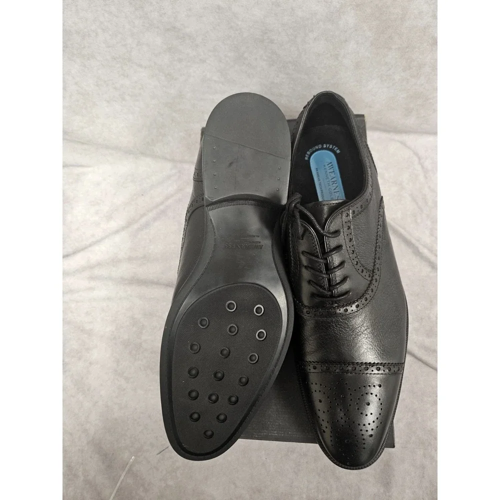 Kenneth Cole product pair