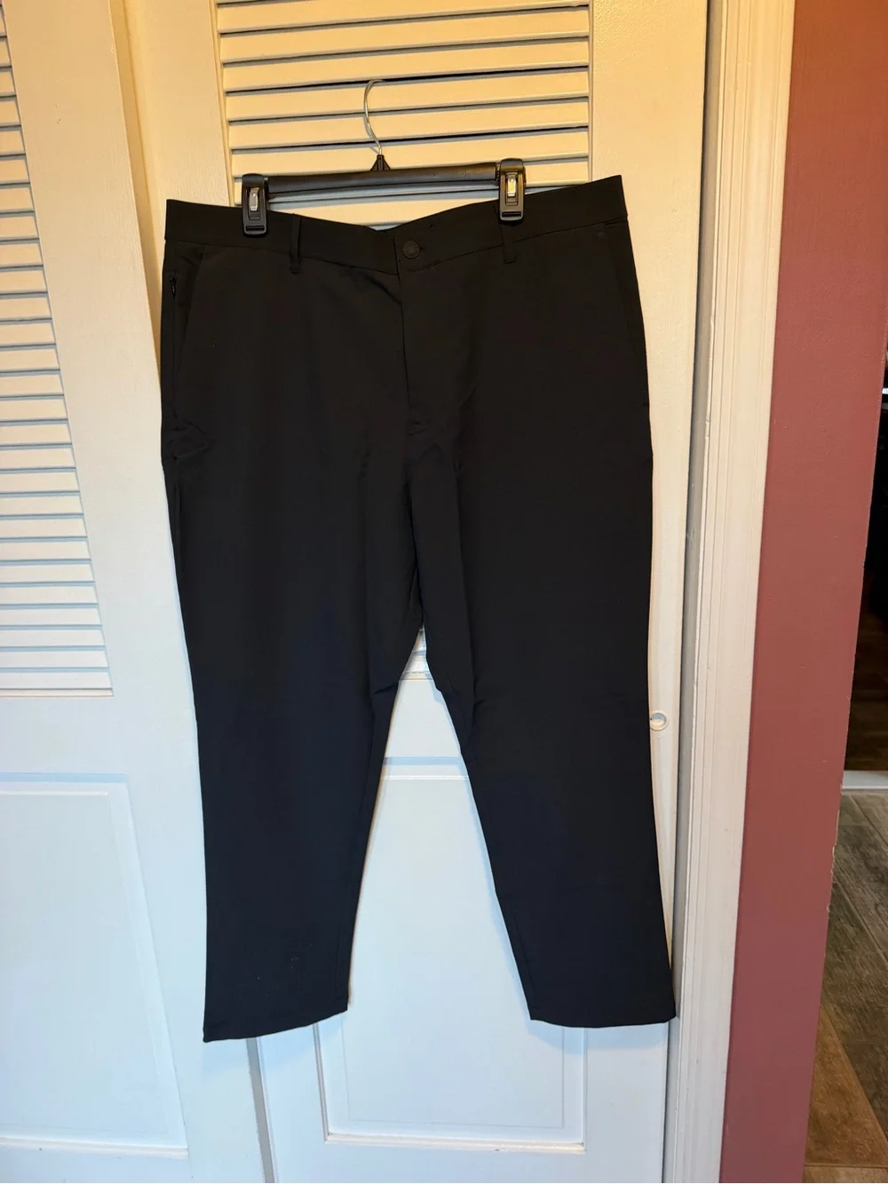 NWT Banana Republic Men’s Flat Front Pants 38x29 Black