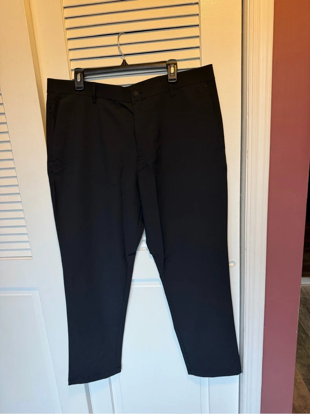 NWT Banana Republic Men’s Flat Front Pants 38x29 Black