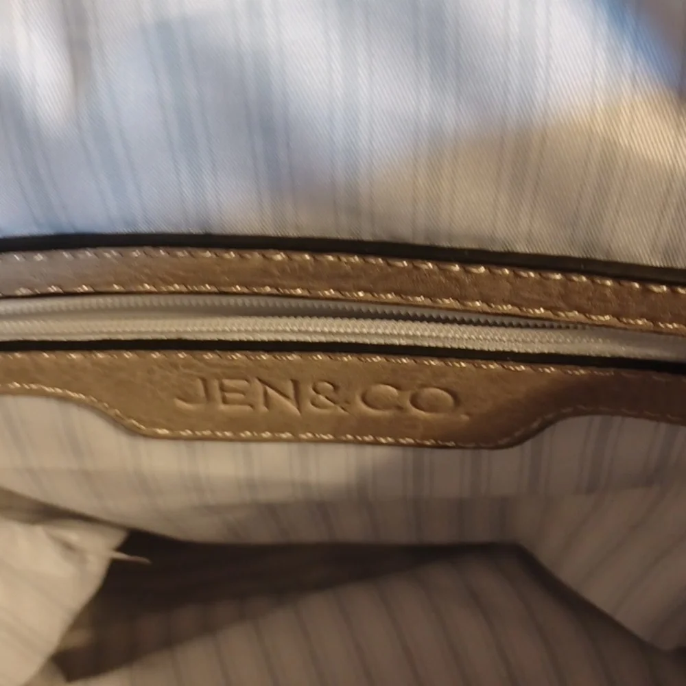 JEN & Co. like new