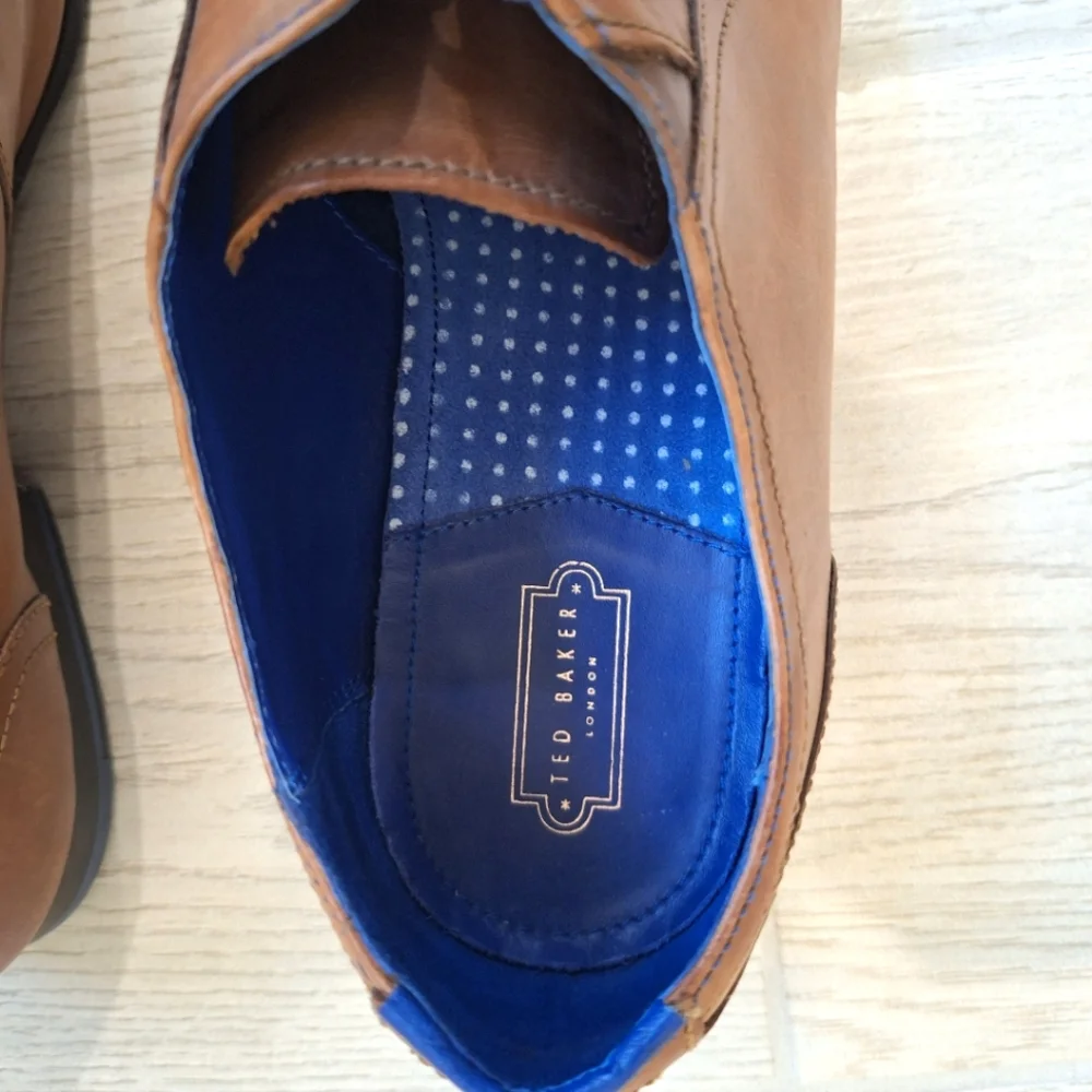Ted Baker London summer while dressy