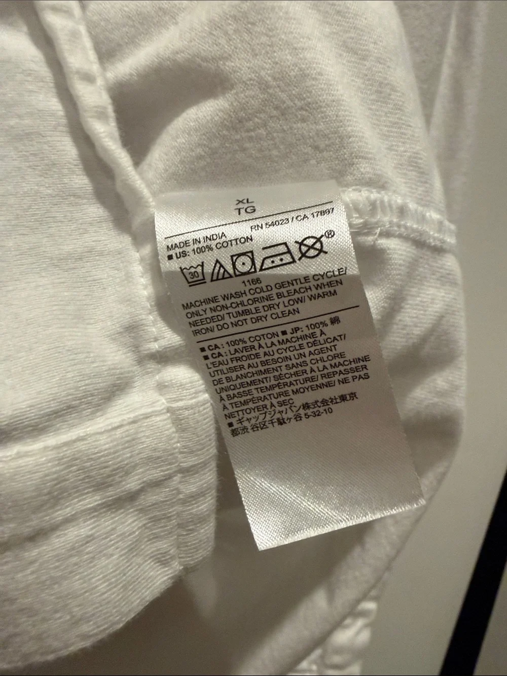 Banana Republic White Long-Sleeve Casual Button-Down Shirt