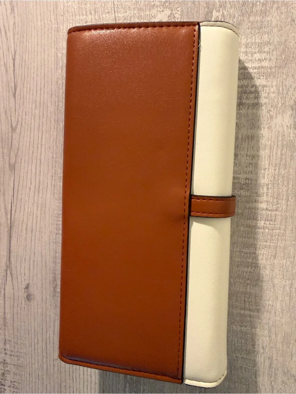 N/A clasp cream