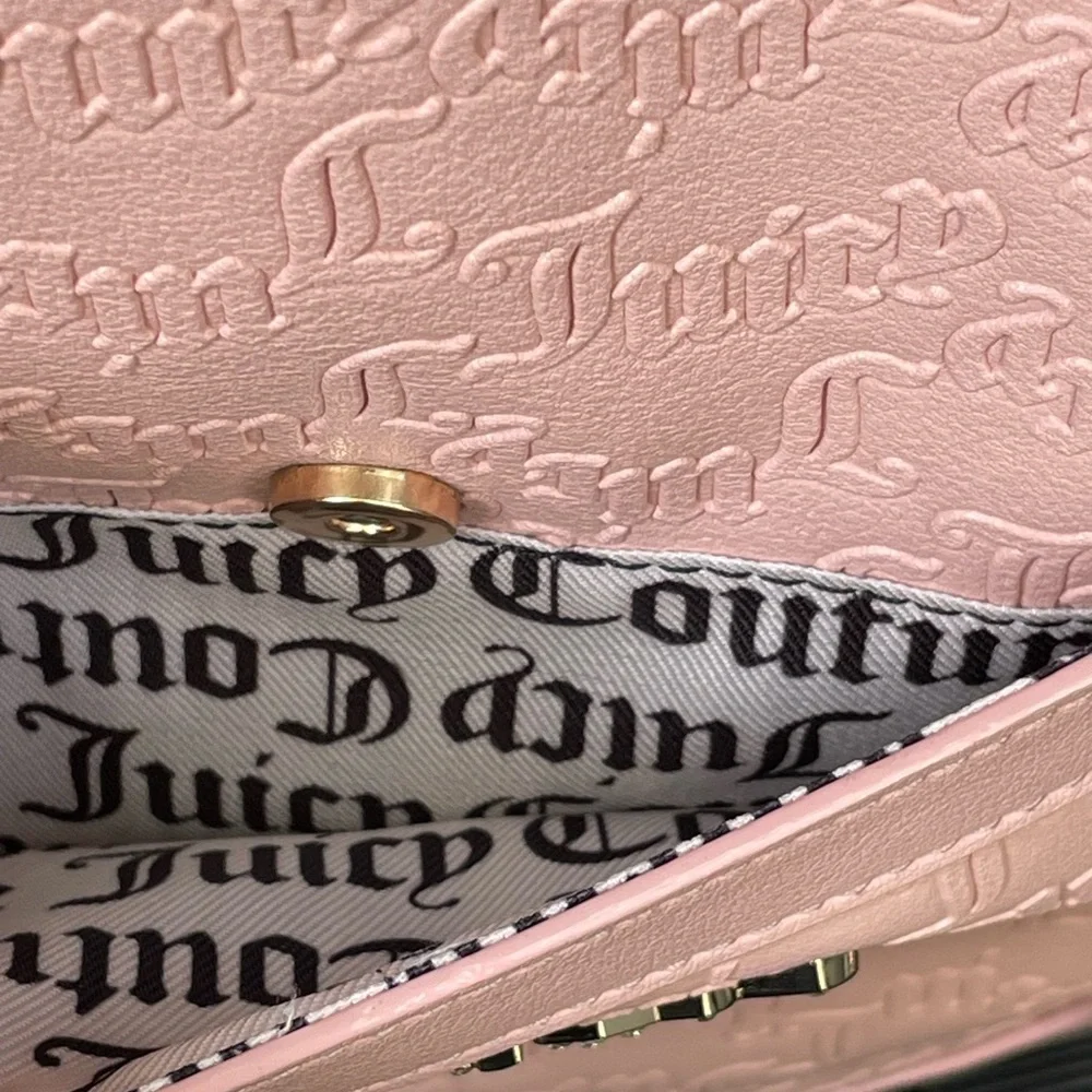 Juicy Couture elegant light