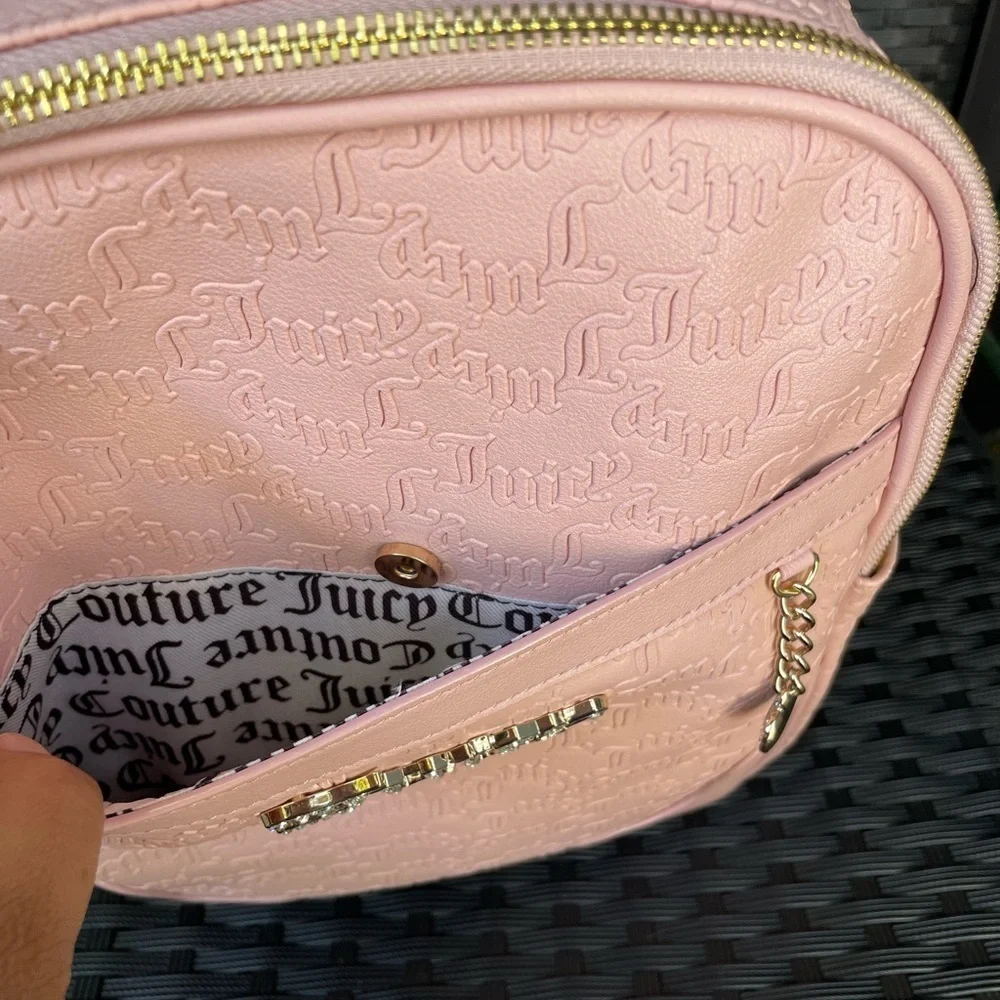 Juicy Couture elegant light