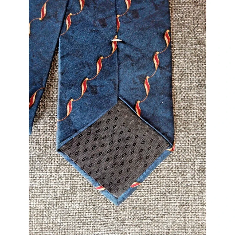 bill blass product vintage