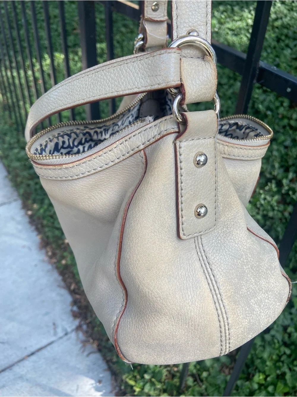 kate spade soft pebbled